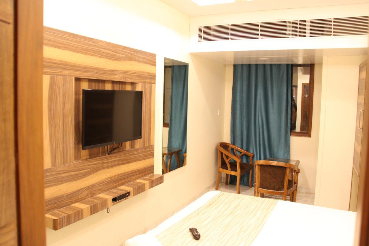 Golden Oasis - A Well Hygiene 3* Paharganj